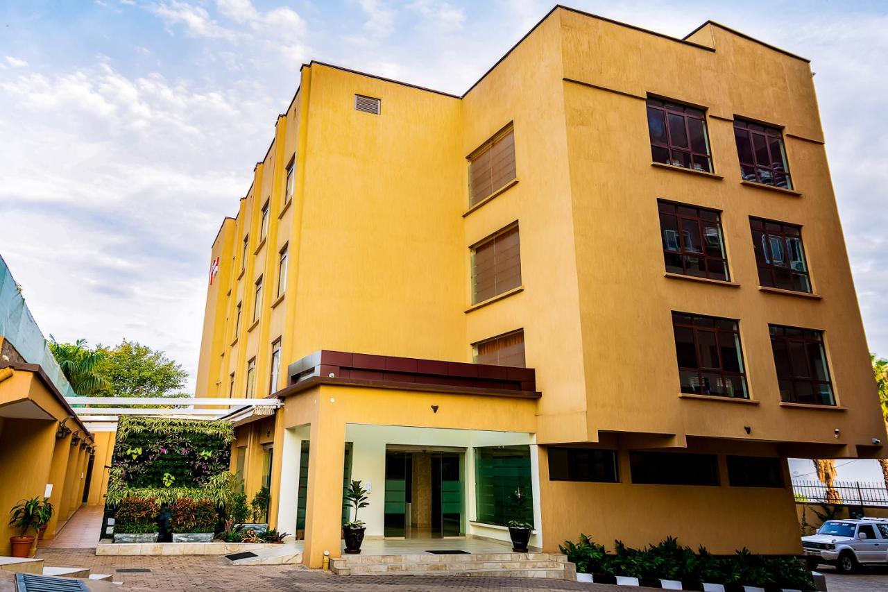 Canary Hotel Kampala Exterior foto